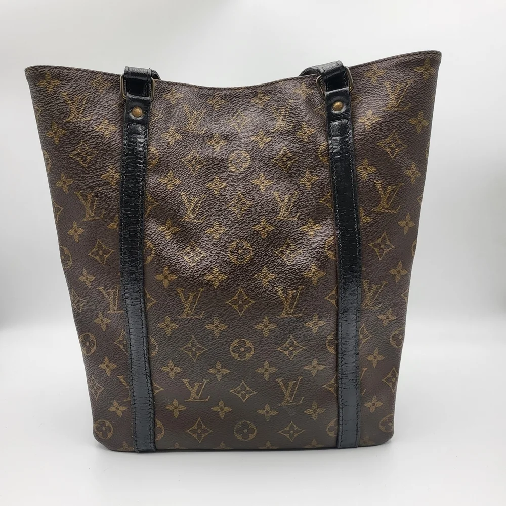 LOUIS VUITTON Monogram Sac Shopping Tote Bag..authentic..
